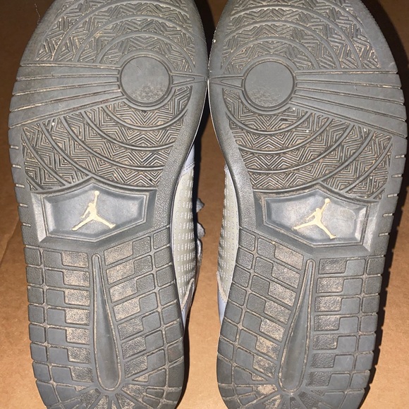 Men’s Jordan’s Prime 5 Wolf Grey - Picture 5 of 8